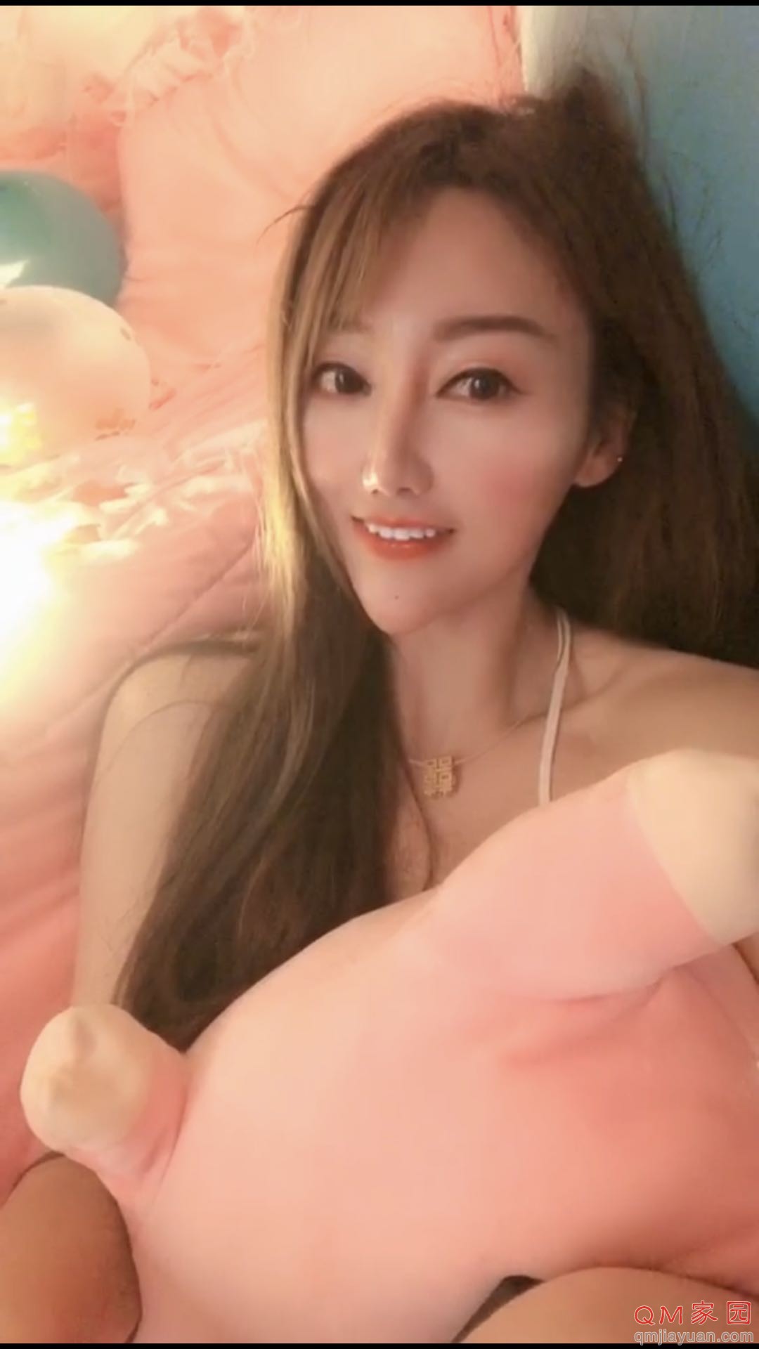 年轻貌美，爱不释手的大.奶.，呻.吟.声动听，水.多.，艹得