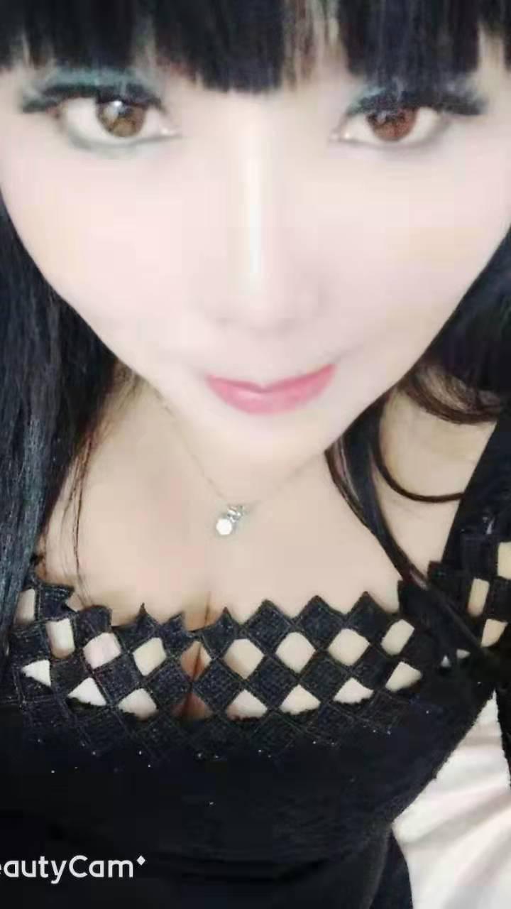 大沥包时服务好美女